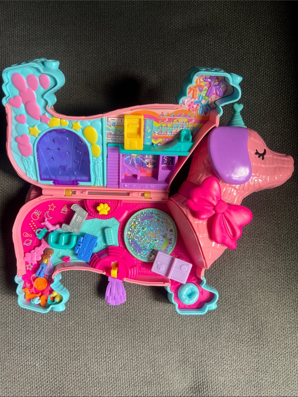Polly Pocket Puppy Party Playset